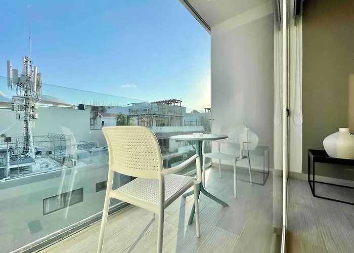 A Pasos De La Playa | Apartamento Elegante En La Quinta Avenida Con Piscina En La Azotea * Playa del Carmen